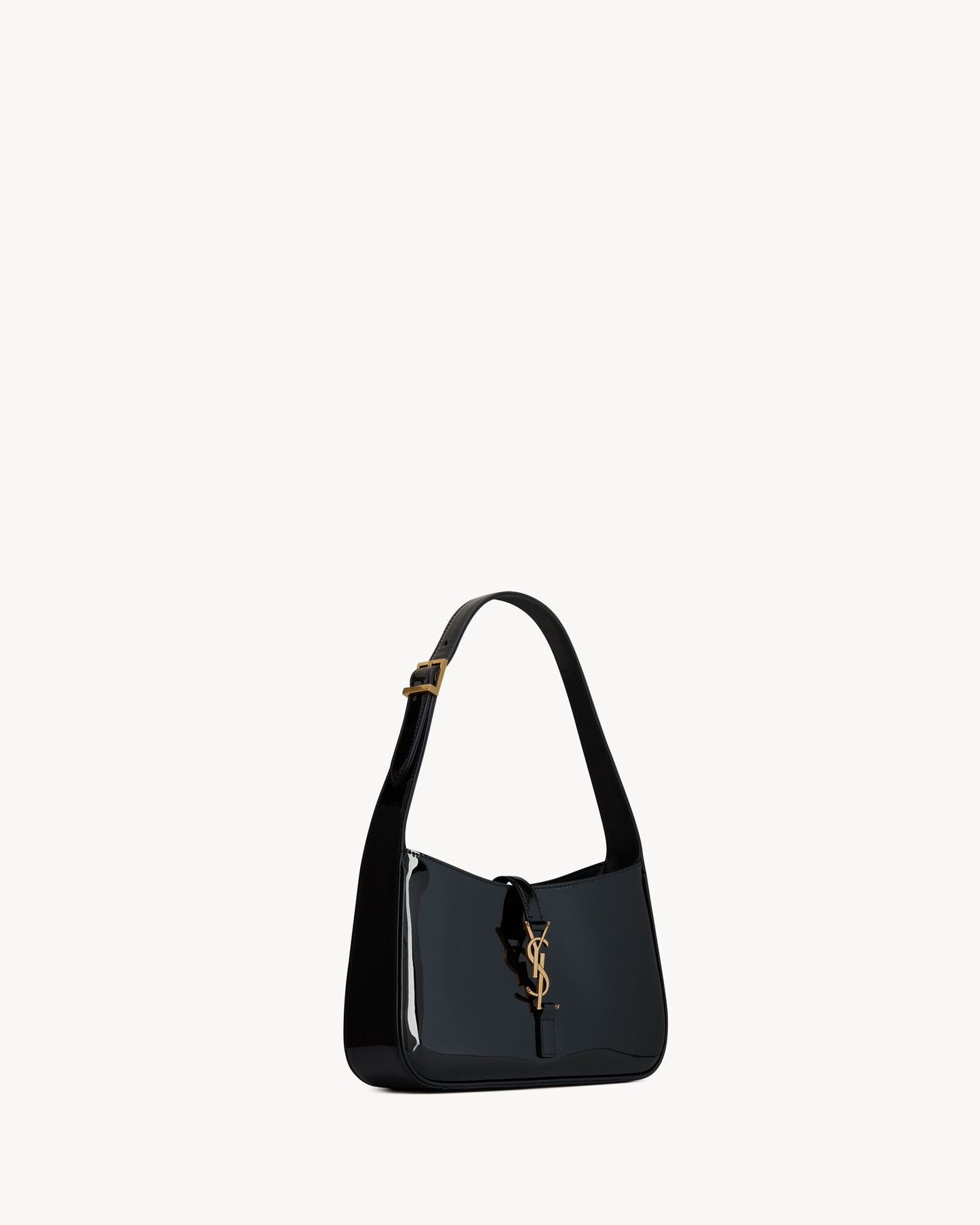 YL - Le 5 à 7 Patent Leather Hobo – Burgundy Elegance